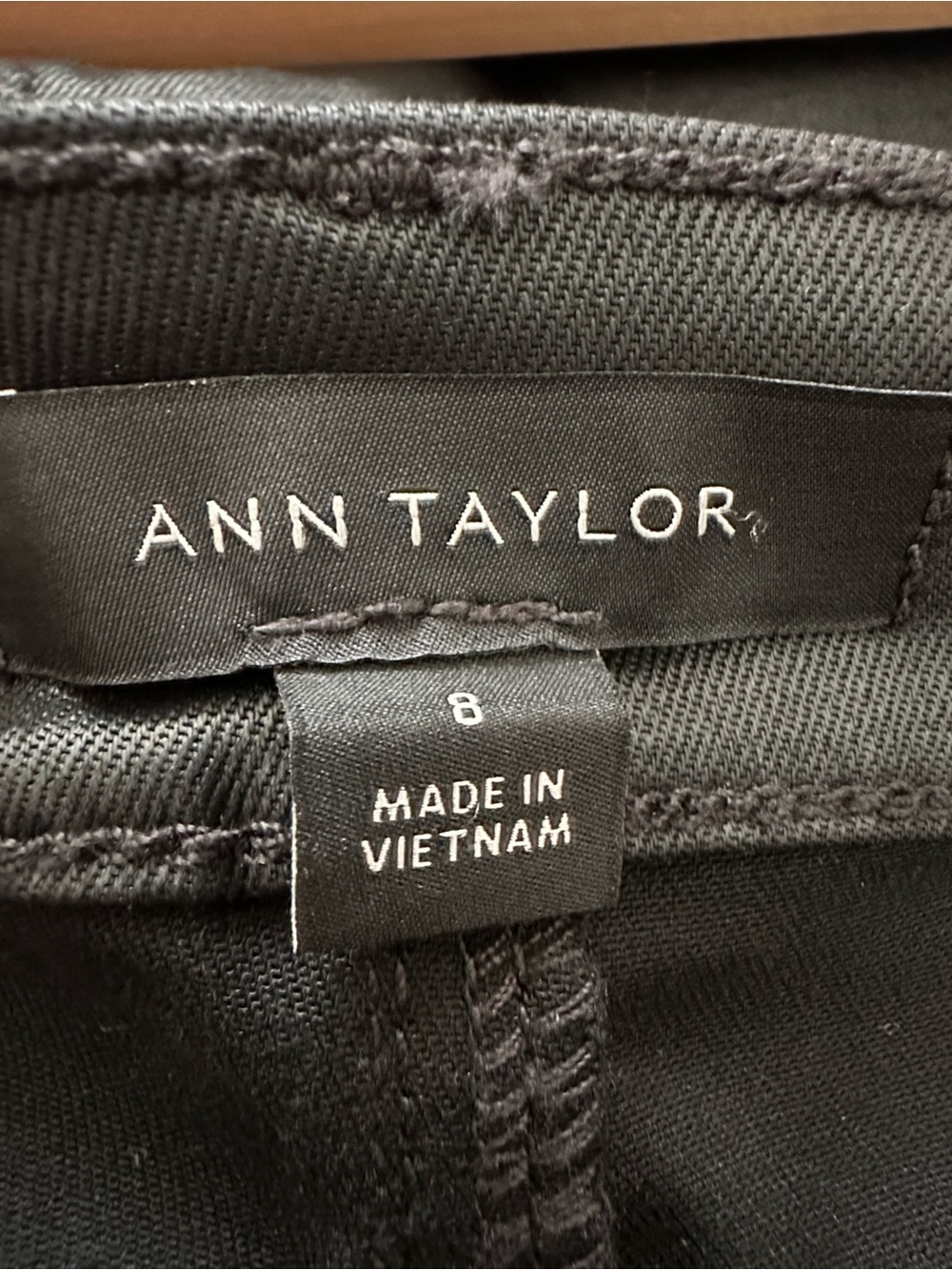 ANN TAYLOR High Rise Coated Straight Pants Black Faux Leather Vegan Leather Sz 8 - Picture 9 of 15